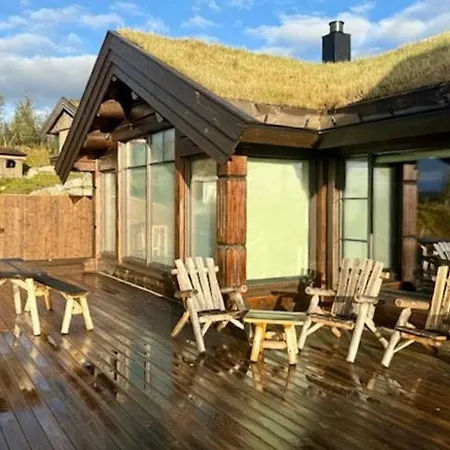 Modern Family Near Kikut In Geilo Flataker